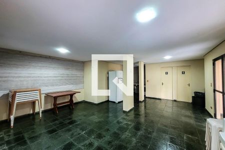 Apartamento para alugar com 63m², 2 quartos e 1 vagaÁrea comum - Salão de festas
