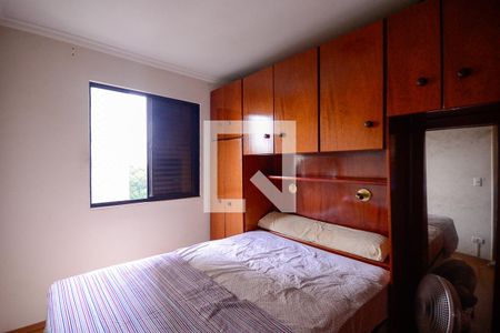 Quarto 2 de apartamento para alugar com 2 quartos, 63m² em Jardim Celeste, São Paulo