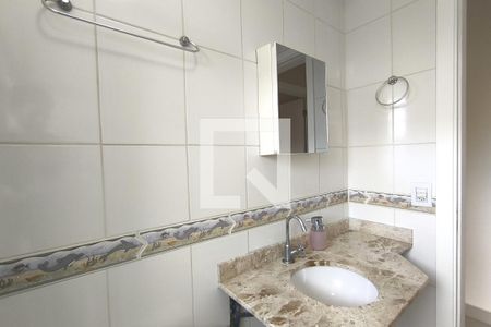 Apartamento à venda com 60m², 2 quartos e 2 vagasBanheiro