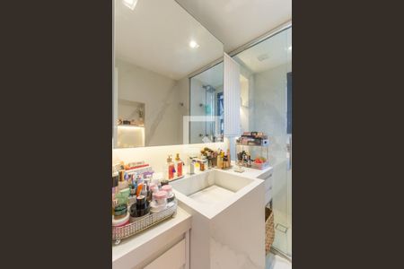 Apartamento à venda com 150m², 3 quartos e 2 vagasBanheiro da Suíte 1