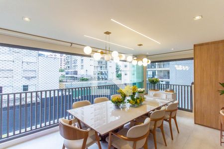 Apartamento à venda com 150m², 3 quartos e 2 vagasVaranda