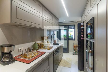 Apartamento à venda com 150m², 3 quartos e 2 vagasCozinha