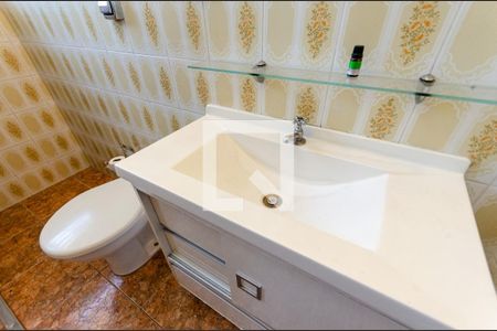 Casa à venda com 200m², 5 quartos e 2 vagas Casa à venda com 200m², 5 quartos e 2 vagasBanheiro 1 - casa 1