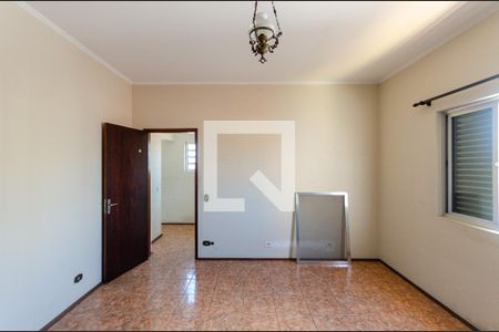Casa à venda com 200m², 5 quartos e 2 vagas Casa à venda com 200m², 5 quartos e 2 vagasQuarto 3 - Casa 1
