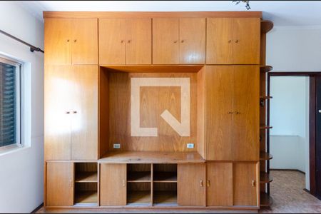 Casa à venda com 200m², 5 quartos e 2 vagas Casa à venda com 200m², 5 quartos e 2 vagasQuarto 1 - Casa 1