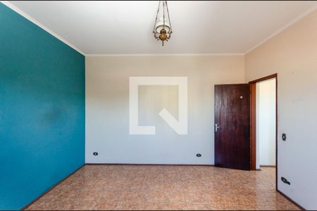 Casa à venda com 200m², 5 quartos e 2 vagas Casa à venda com 200m², 5 quartos e 2 vagasQuarto 3 - Casa 1