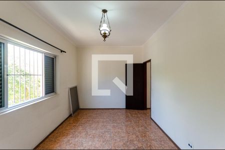 Casa à venda com 200m², 5 quartos e 2 vagas Casa à venda com 200m², 5 quartos e 2 vagasQuarto 2 - Casa 1