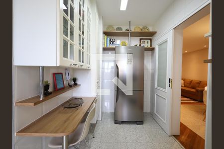 Apartamento à venda com 288m², 4 quartos e 4 vagasCozinha