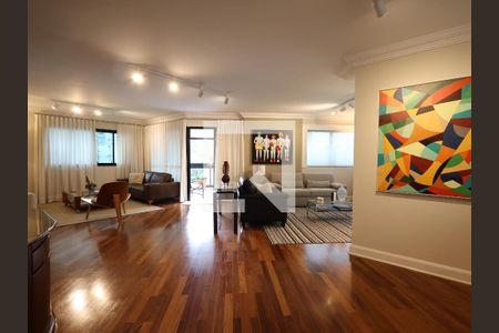 Apartamento à venda com 288m², 4 quartos e 4 vagasSala