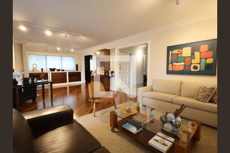 Apartamento à venda com 288m², 4 quartos e 4 vagasSala