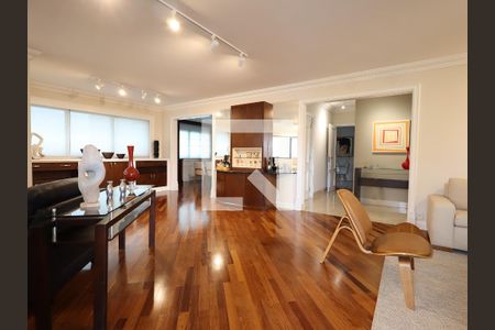 Apartamento à venda com 288m², 4 quartos e 4 vagasSala