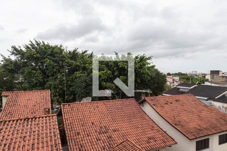 Casa à venda com 220m², 4 quartos e 4 vagas Casa à venda com 220m², 4 quartos e 4 vagasVista