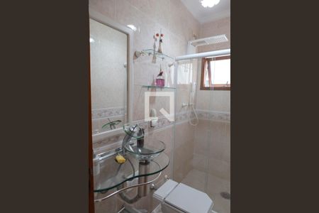 Casa à venda com 220m², 4 quartos e 4 vagas Casa à venda com 220m², 4 quartos e 4 vagasBanheiro do Quarto 3