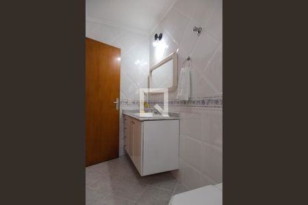 Casa à venda com 220m², 4 quartos e 4 vagas Casa à venda com 220m², 4 quartos e 4 vagasBanheiro do Quarto 2