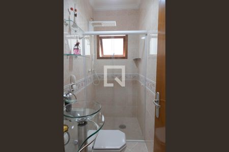 Casa à venda com 220m², 4 quartos e 4 vagas Casa à venda com 220m², 4 quartos e 4 vagasBanheiro do Quarto 3