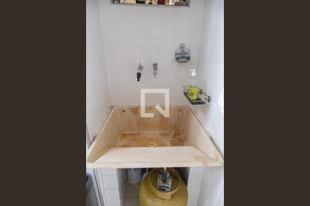 Casa à venda com 220m², 4 quartos e 4 vagas Casa à venda com 220m², 4 quartos e 4 vagasÁrea de Serviço