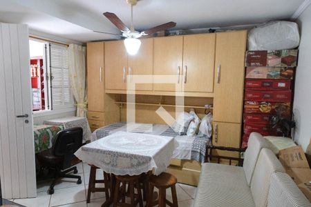 Casa à venda com 220m², 4 quartos e 4 vagas Casa à venda com 220m², 4 quartos e 4 vagasSala de Jantar 2