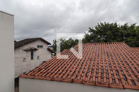 Casa à venda com 220m², 4 quartos e 4 vagas Casa à venda com 220m², 4 quartos e 4 vagasQuarto 3