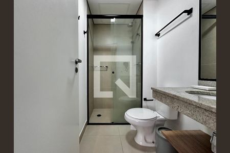 Studio para alugar com 43m², 0 quarto e 1 vaga Studio para alugar com 43m², 0 quarto e 1 vagaBanheiro