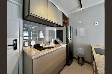 Studio para alugar com 43m², 0 quarto e 1 vaga Studio para alugar com 43m², 0 quarto e 1 vagaCozinha