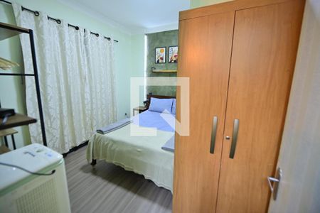 Quarto 2 de apartamento para alugar com 2 quartos, 45m² em Setor Negrão de Lima, Goiânia