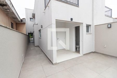 Casa à venda com 230m², 3 quartos e 6 vagas Casa à venda com 230m², 3 quartos e 6 vagasÁrea de serviço