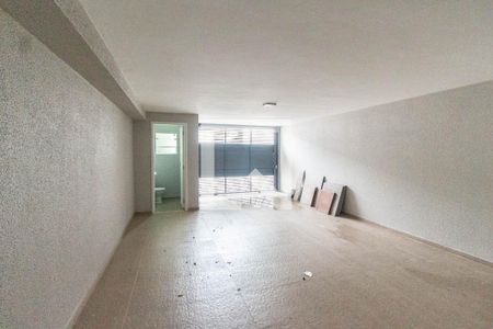 Casa à venda com 230m², 3 quartos e 6 vagas Casa à venda com 230m², 3 quartos e 6 vagasGaragem