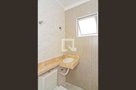 Casa à venda com 230m², 3 quartos e 6 vagas Casa à venda com 230m², 3 quartos e 6 vagasBanheiro da Suíte 2