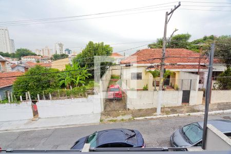 Casa à venda com 230m², 3 quartos e 6 vagas Casa à venda com 230m², 3 quartos e 6 vagasVista