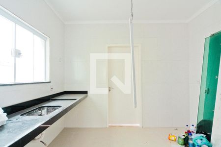 Casa à venda com 230m², 3 quartos e 6 vagas Casa à venda com 230m², 3 quartos e 6 vagasCozinha