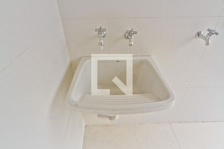 Casa à venda com 230m², 3 quartos e 6 vagas Casa à venda com 230m², 3 quartos e 6 vagasÁrea de Serviço