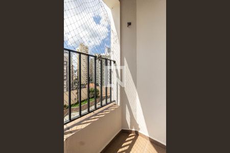 Apartamento à venda com 104m², 3 quartos e 2 vagasVaranda