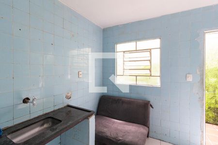 Cozinha de casa para alugar com 1 quarto, 45m² em Parque Roseira, Carapicuíba