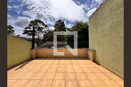 Casa à venda com 175m², 3 quartos e 2 vagasVaranda