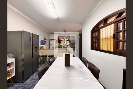 Casa à venda com 175m², 3 quartos e 2 vagasCozinha 