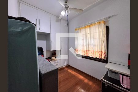 Casa à venda com 175m², 3 quartos e 2 vagasQuarto 1