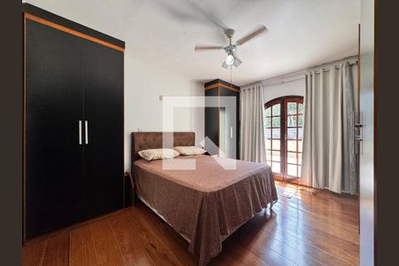 Suite  de casa à venda com 3 quartos, 175m² em Jardim Utinga, Santo André