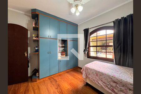 Casa à venda com 175m², 3 quartos e 2 vagasQuarto 2