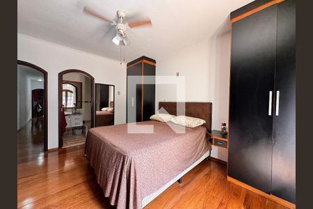 Suite  de casa à venda com 3 quartos, 175m² em Jardim Utinga, Santo André