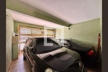 Casa à venda com 175m², 3 quartos e 2 vagasGaragem