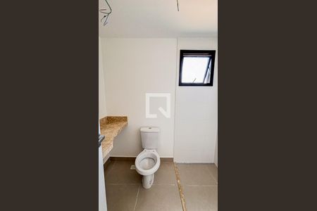 Apartamento à venda com 125m², 3 quartos e 3 vagas Apartamento à venda com 125m², 3 quartos e 3 vagasBanheiro da Suíte 1