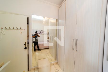 Casa à venda com 250m², 3 quartos e 5 vagas Casa à venda com 250m², 3 quartos e 5 vagasQuarto 2