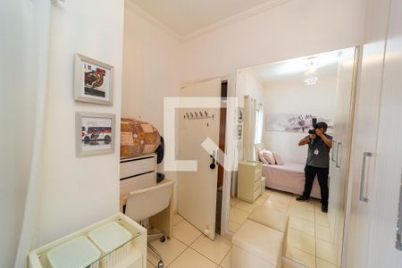 Casa à venda com 250m², 3 quartos e 5 vagas Casa à venda com 250m², 3 quartos e 5 vagasQuarto 2