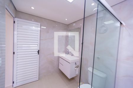 Casa à venda com 250m², 3 quartos e 5 vagas Casa à venda com 250m², 3 quartos e 5 vagasÁrea gourmet - Banheiro