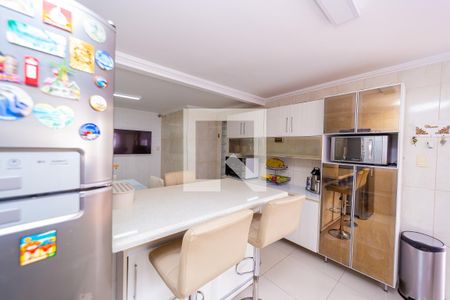 Casa à venda com 250m², 3 quartos e 5 vagas Casa à venda com 250m², 3 quartos e 5 vagasCozinha