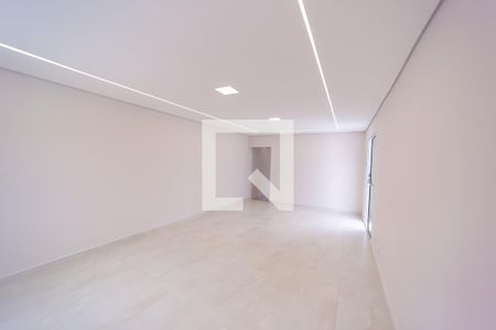 Casa à venda com 250m², 3 quartos e 5 vagas Casa à venda com 250m², 3 quartos e 5 vagasÁrea gourmet