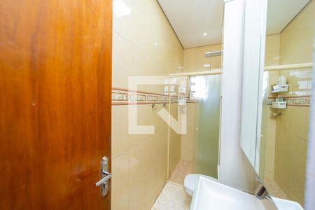 Casa à venda com 250m², 3 quartos e 5 vagas Casa à venda com 250m², 3 quartos e 5 vagasBanheiro 2