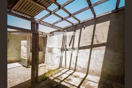 Casa para alugar com 56m², 2 quartos e 1 vagaQuintal