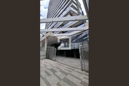 Studio à venda com 32m², 1 quarto e sem vaga Studio à venda com 32m², 1 quarto e sem vagaFachada do Prédio