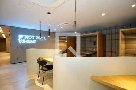 Studio à venda com 32m², 1 quarto e sem vaga Studio à venda com 32m², 1 quarto e sem vagaÁrea Comum - Coworking